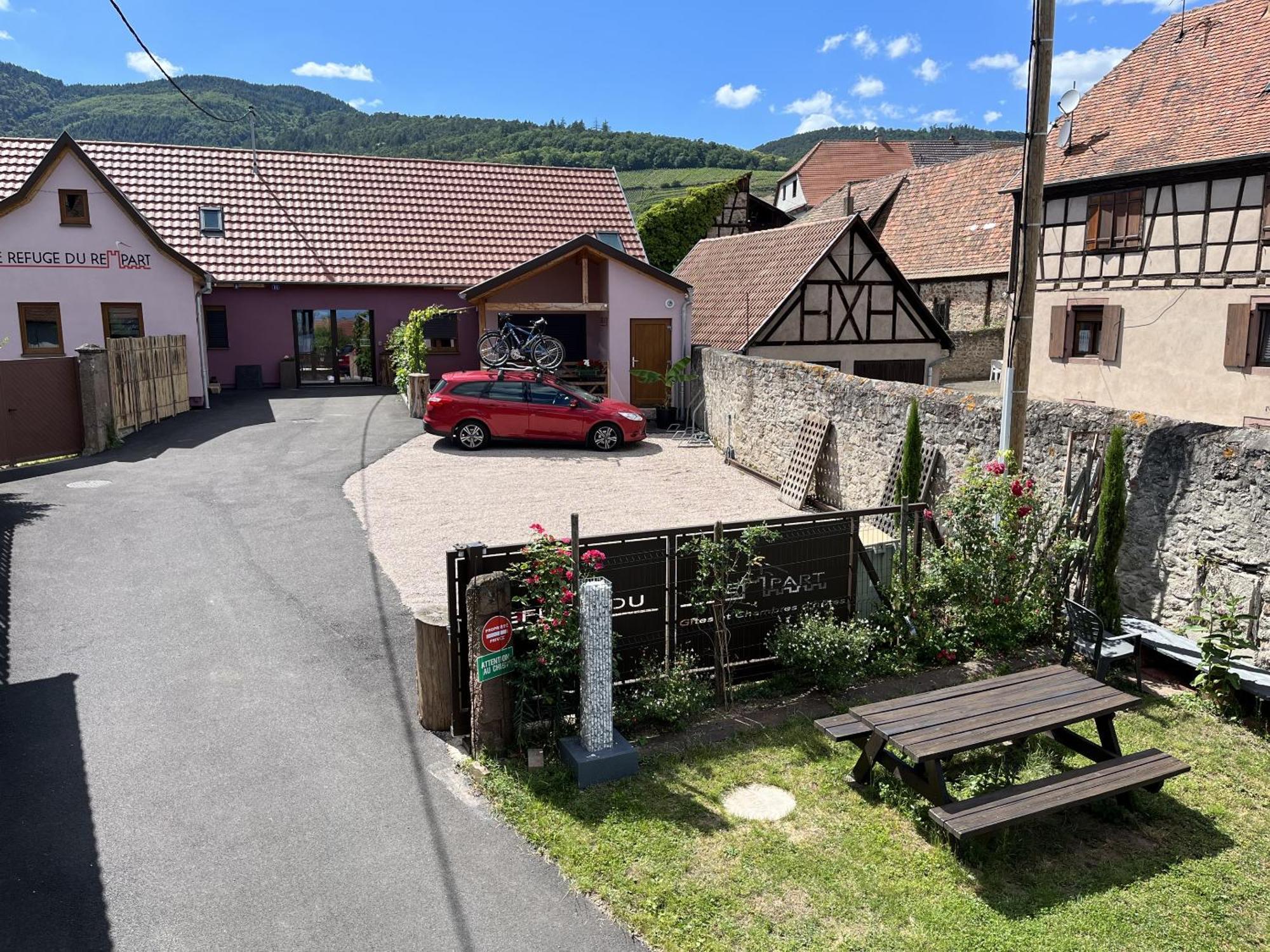 Hotel Le Refuge Du Rempart Dambach Habitación foto